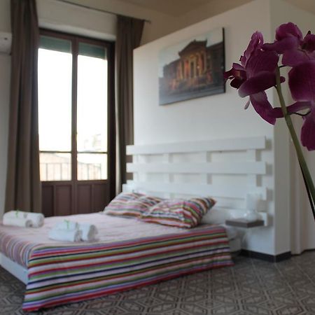 B&B Nica Domus パレルモ エクステリア 写真
