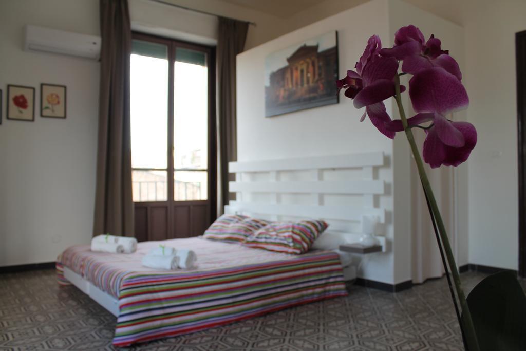 B&B Nica Domus パレルモ エクステリア 写真